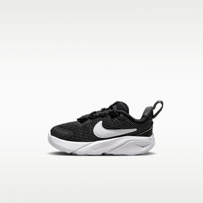 Nike Star Runner 4 21cm ブラック Reviews: Nike Star Runner 4 Big Kids' Road Running Shoes. Nike.com